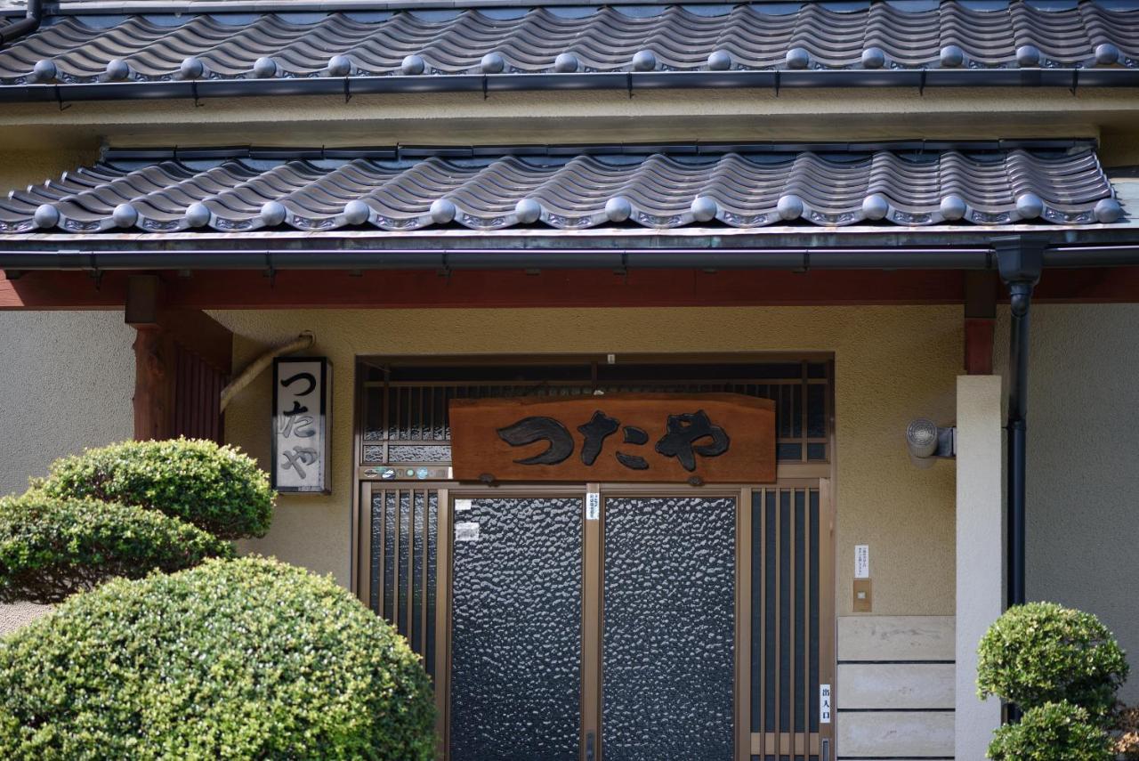 Отель Minshuku Tsutaya Юфу Экстерьер фото